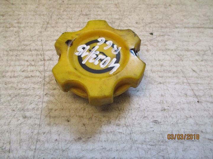 4023/ 15 кришка масляний масла 2.8 crd chrysler jeep, Ціна