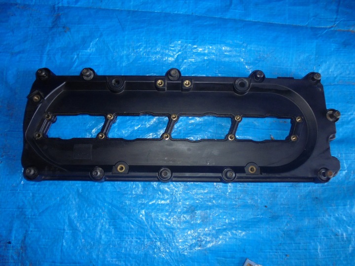 фото №1, Кришка клапанів audi 4.2 tdi 057103470j