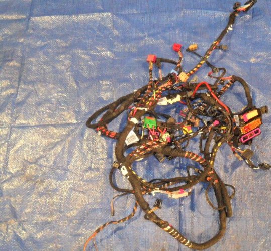 фото №1, Audi q5 fl 11 жгут установка панели 8f061258