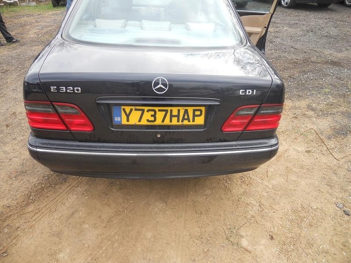 фото №1, Mercedes w210 210 e клас лампи зад задні