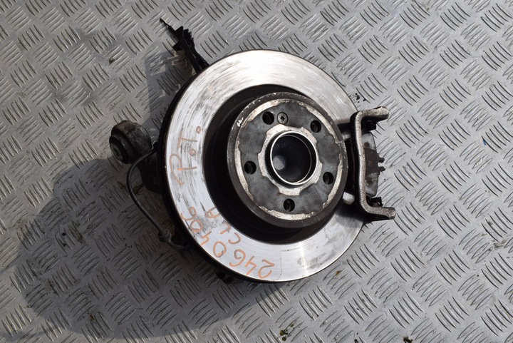 фото №1, Поворотна опора праві зад mercedes cla w117