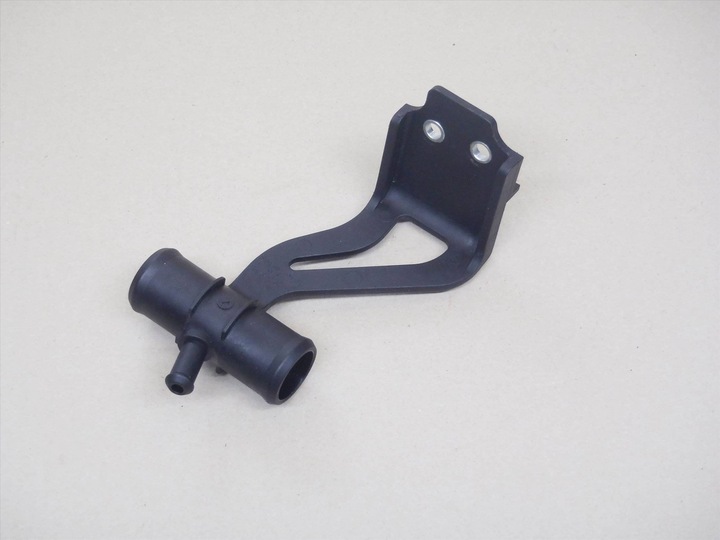 фото №1, Auris avensis corolla тройник шланг шланг радіатор