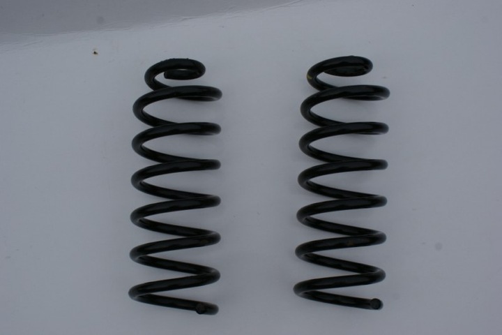 фото №1, Audi a8 d2 2.8 3.7 4.2 пружина пружини зад задні оригінал
