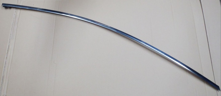 фото №1, Avensis t27 08-18 планка хром рамки дверь перед