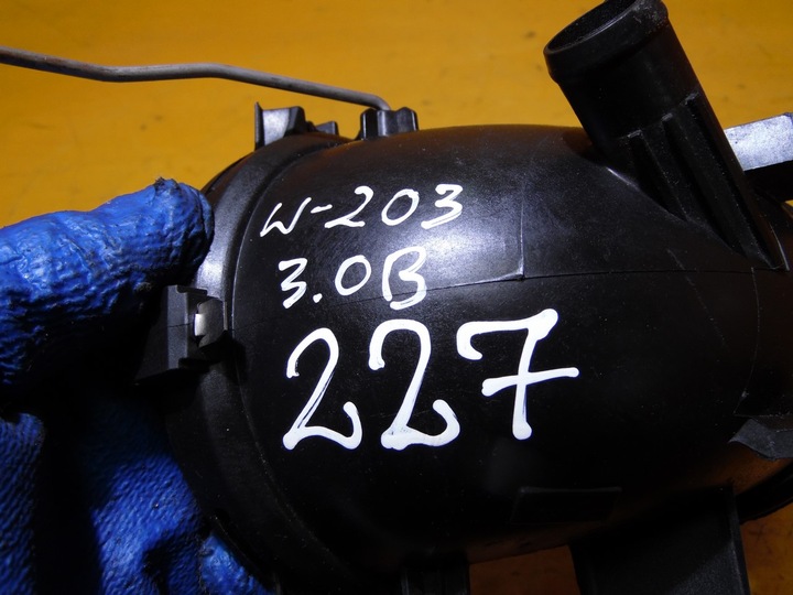 фото №7, Повітропровід повітря mercedes w203 3.0b 06r a2721400118