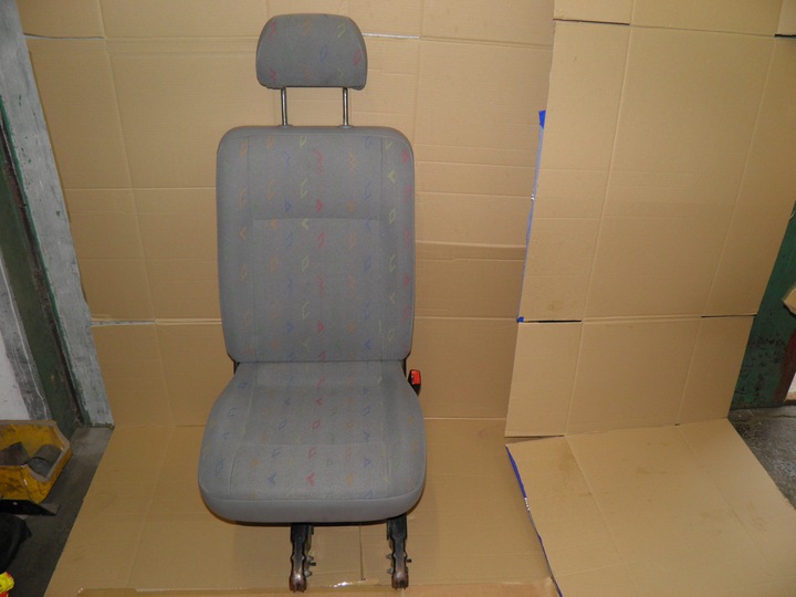 фото №1, T5 transporter сидіння koziołek na зад inka ідеальний