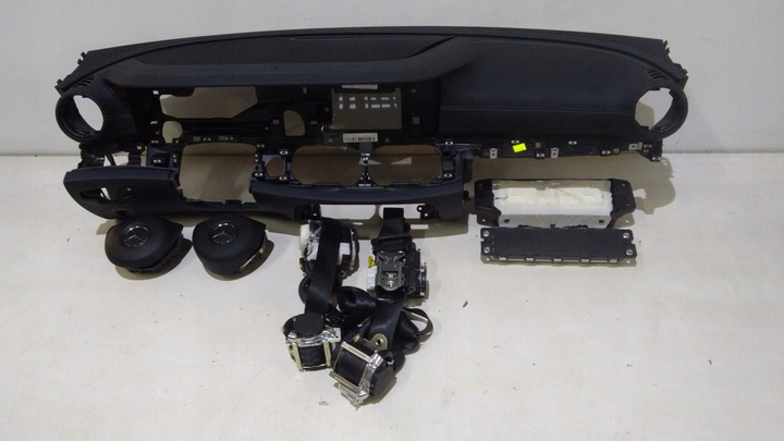 фото №1, Mercedes w213 панель консоль подушка безпеки ремені комплект