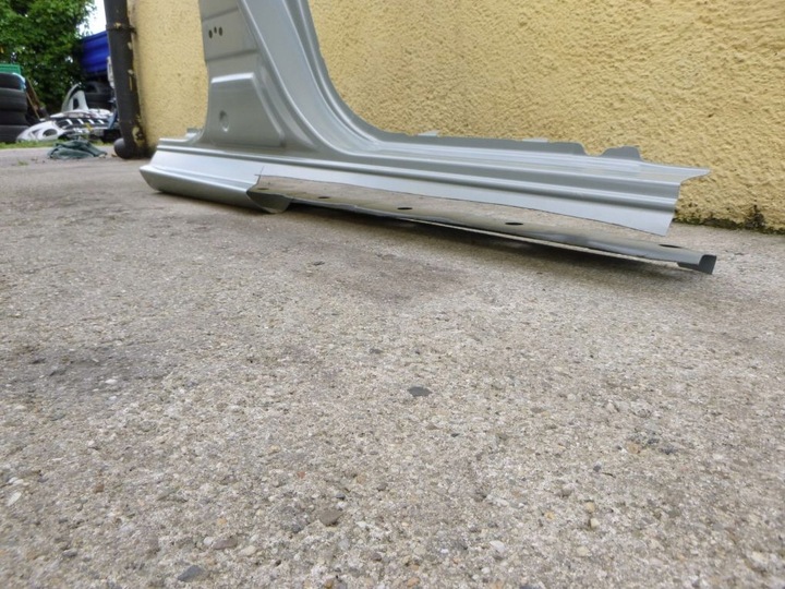 фото №7, Toyota auris ii 2012 12- стойка порог правый переднее