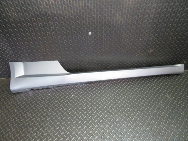 фото №1, Планка порогова права 8s0853856c audi tt поріг праві