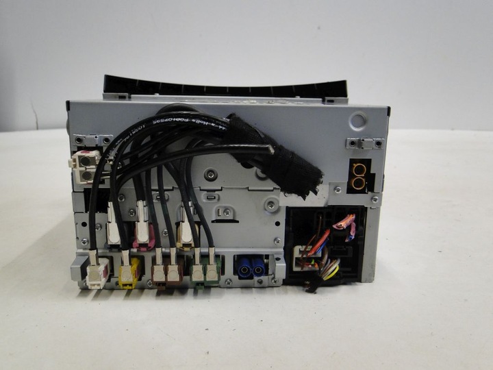 фото №7, Mercedes 212 монітор a2129002726 радіо a2129008626