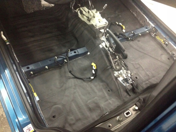 фото №12, Коврик пена шумопоглощающая водонепроницаемый каучук 6mm изоляция na трубы bez kleju