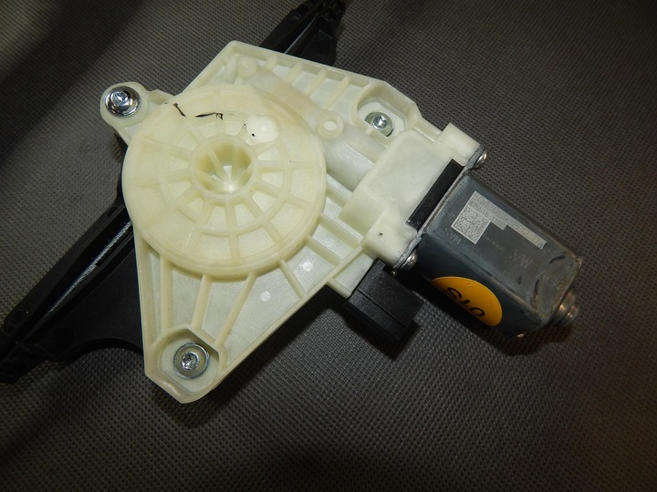 фото №3, Vw passat b8 механізм скла лівий зад 3g5839461a