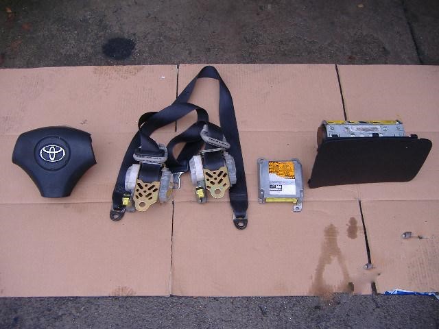 фото №1, Corolla verso подушка безопасности air bag ремни подушка