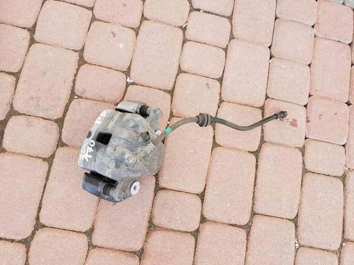 фото №1, Супорт перед праві 170km fl opel zafira c 22958764