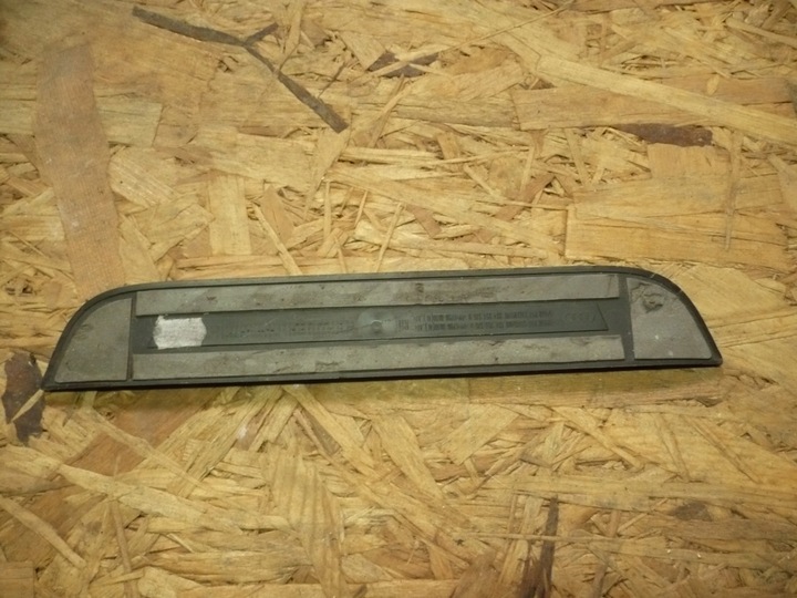 фото №2, Audi a1 планка накладка порогова поріг правий зад