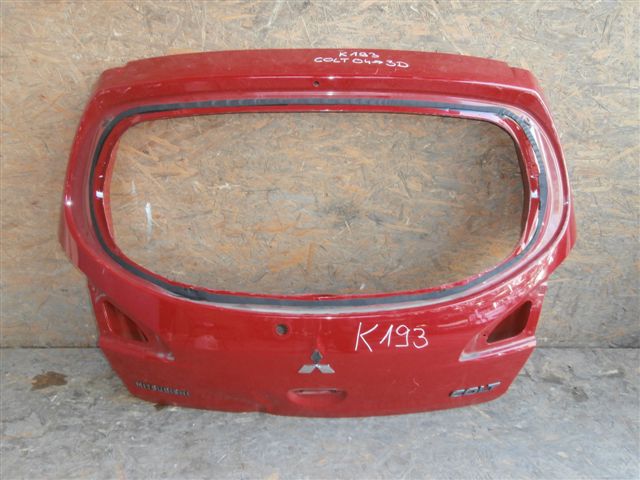 kapota MITSUBISHI COLT 04- 3D