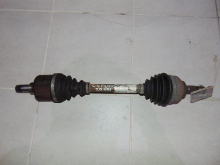 POLUOSOVINA LIJEVA CITROEN C4 PICASSO 2.0HDI