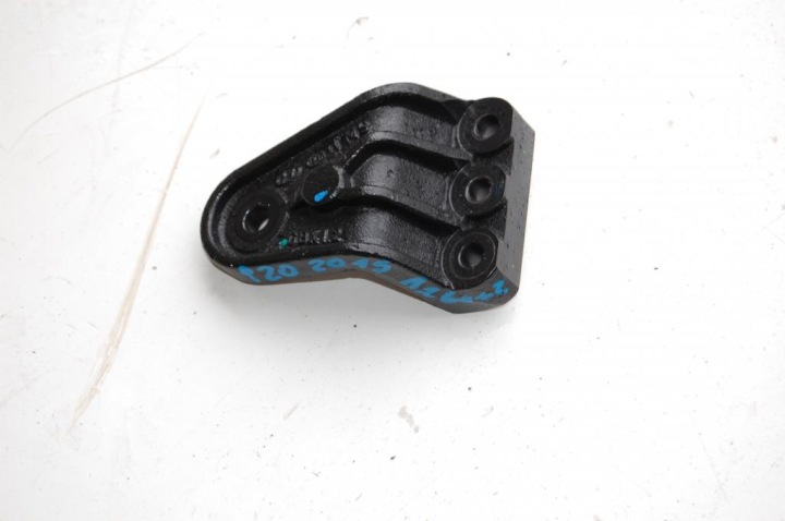 supporto staffa motore HYUNDAI I20 2015 1,2 BENZ