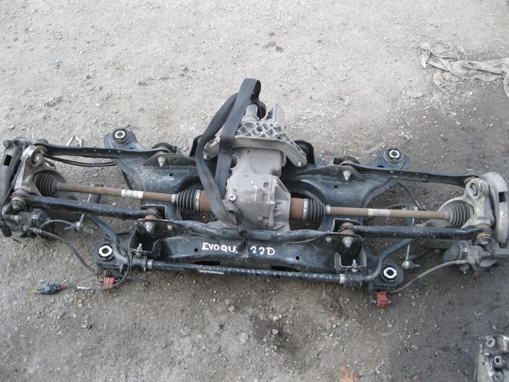 SUSPENSION ARRIÈRE RANGE ROVER EVOQUE 2.2 D