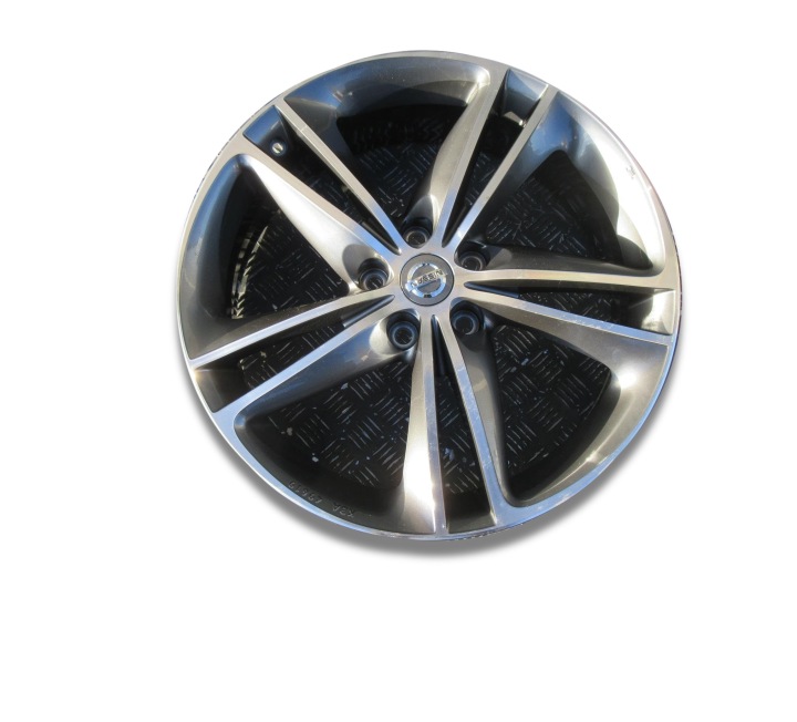 NISSAN X TRAIL JUKE FELGA ALU 7x19 ET40 5X114,3