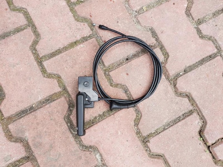 Câble pour l’ouverture du capot Opel Zafira C