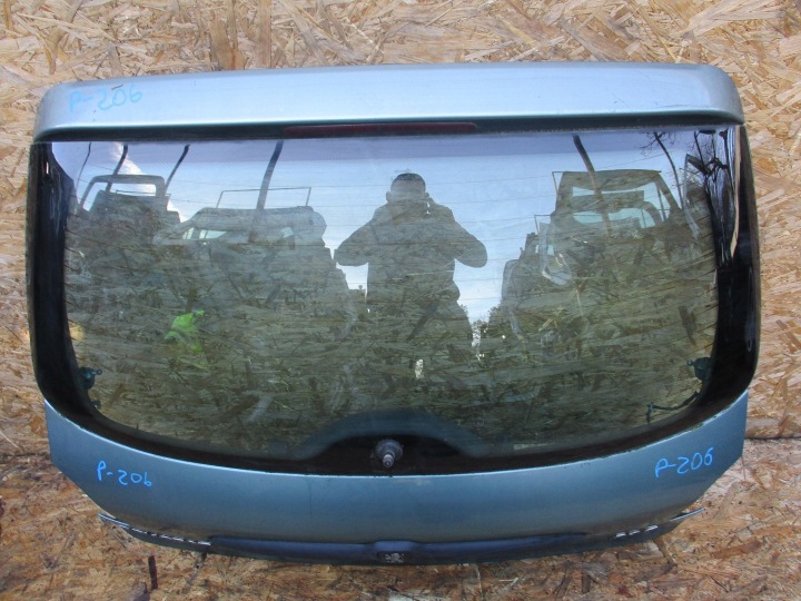 Malle / hayon coffre porte arrière PEUGEOT 206