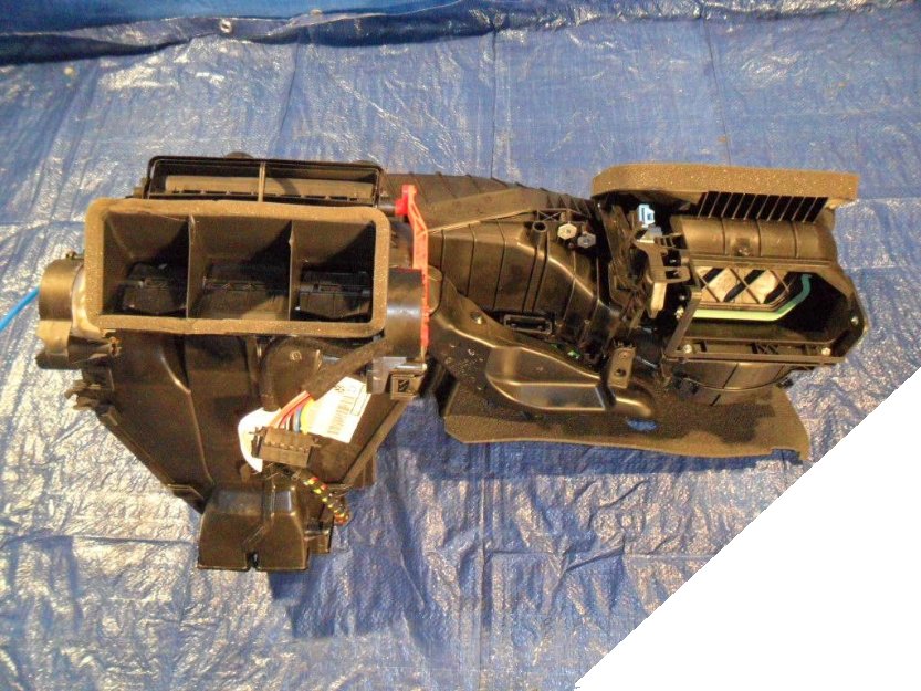 фото №1, Vw caddy 2011-2012 r обігрівач комплектна