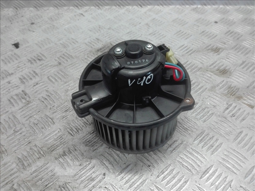 фото №1, Volvo v40 воздуходувка обдув 0130111191