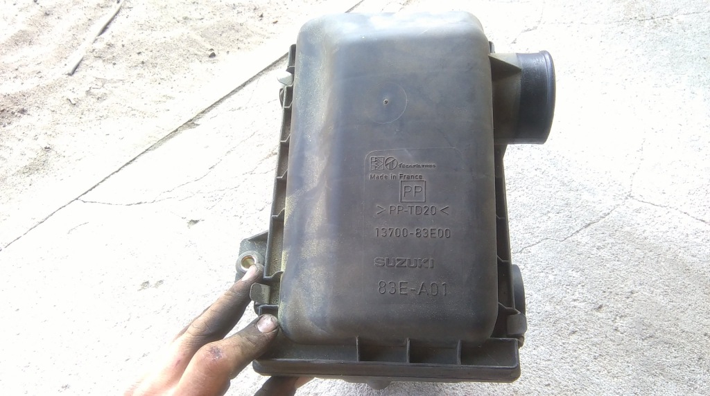 фото №1, Suzuki wagon r+ 00-03 1.3 b корпус фильтра воздух