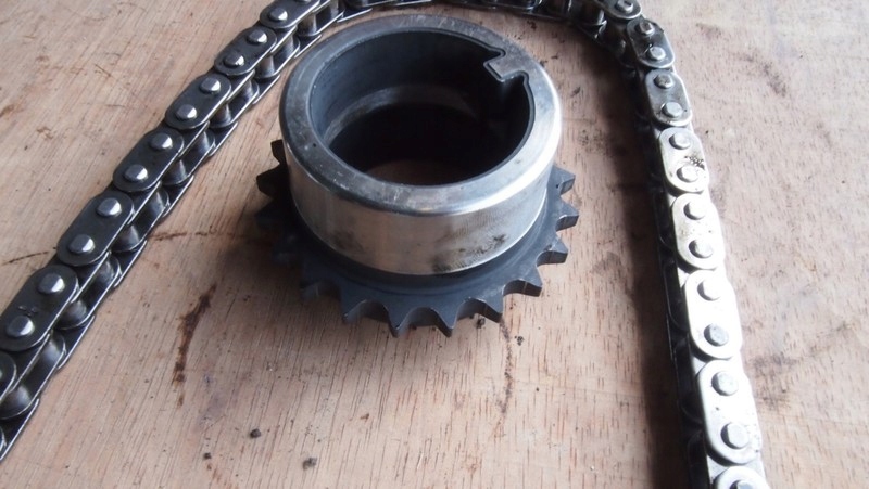 фото №15, Направляющая распределительного вала натяжитель trafic vivaro 2.0 dci