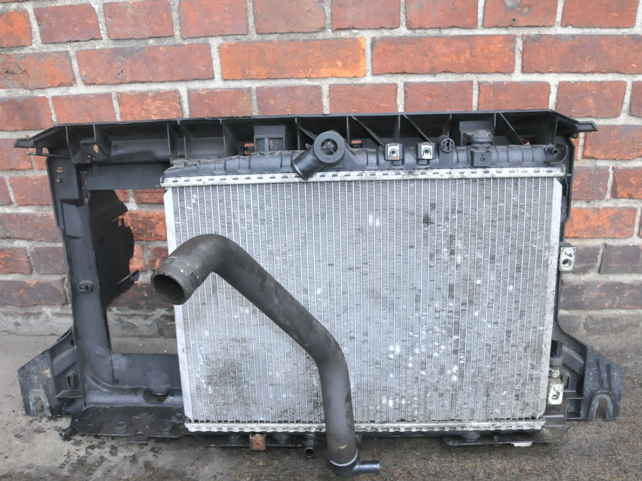 Купить Радиатор воды жидкость citroen c5 2.2 hdi 96380839