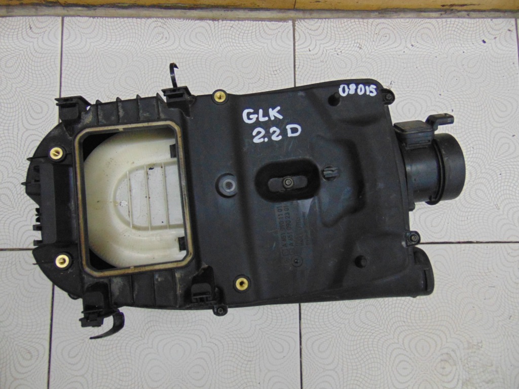 Купити Корпус фільтра повітря mercedes glk 2.2cdi