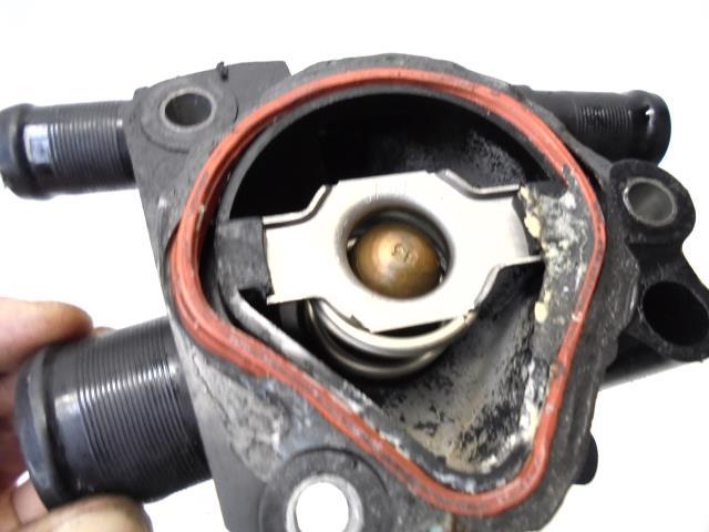 фото №8, Термостат корпус trafic vivaro 2.0 dci