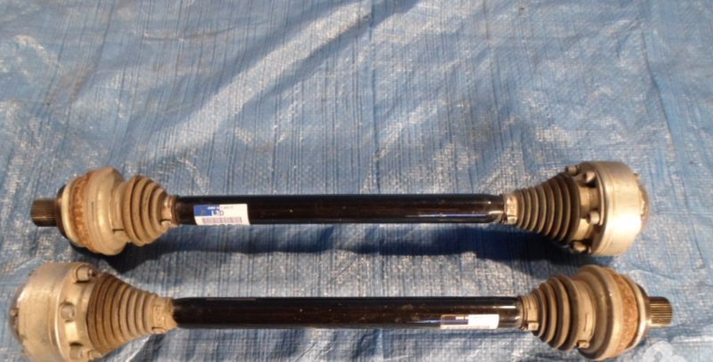 фото №1, Audi a4 b9 8w 4x4 привідний вал комплектна 8w0501203d