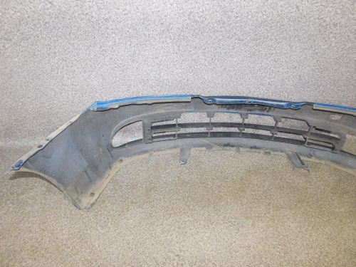 Nissan primera p11 рестайлінг  бампер передній перед Зі Шроту