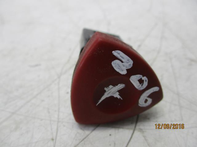 фото №1, Кнопка света аварийных peugeot 206 +