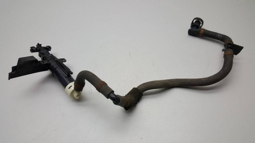 фото №7, Насадка омыватель правый лампы ксенон legacy iv 2008