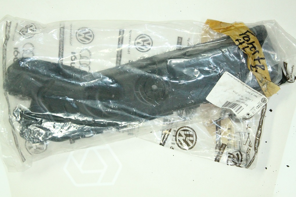 фото №1, Направляющая задний задняя seat leon iii 13- 5f0807394