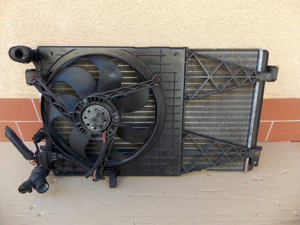 фото №1, Vw golf iv радиатор wody вентилятор 1j0121207