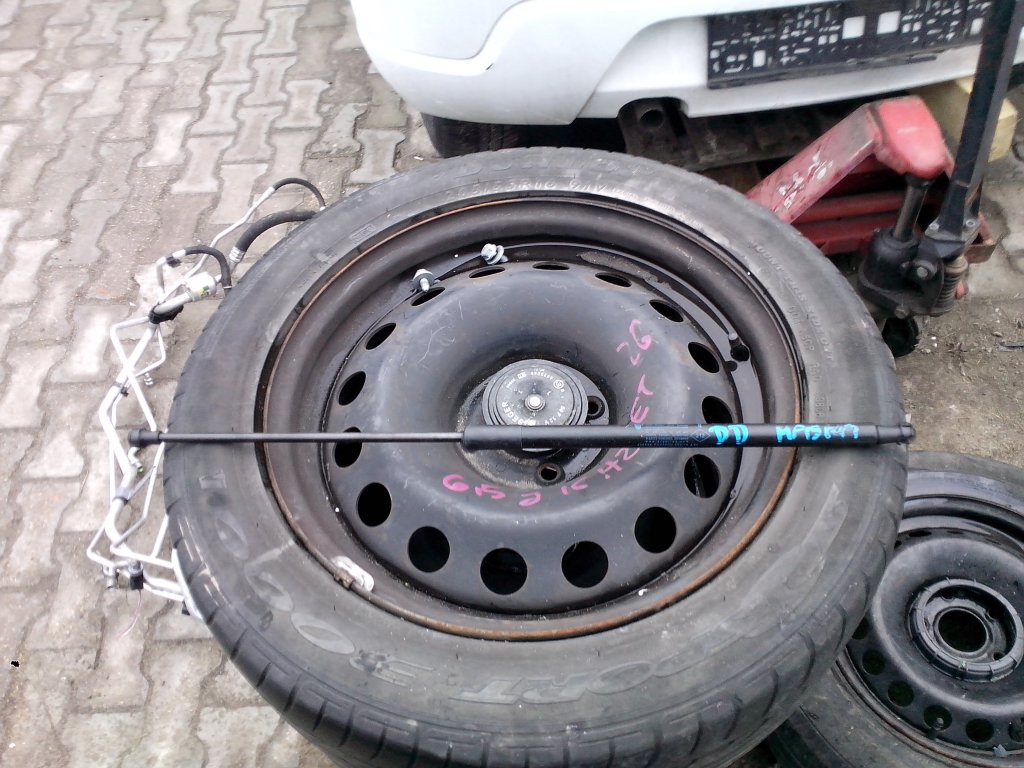 фото №1, Привод амортизатор капот dacia duster