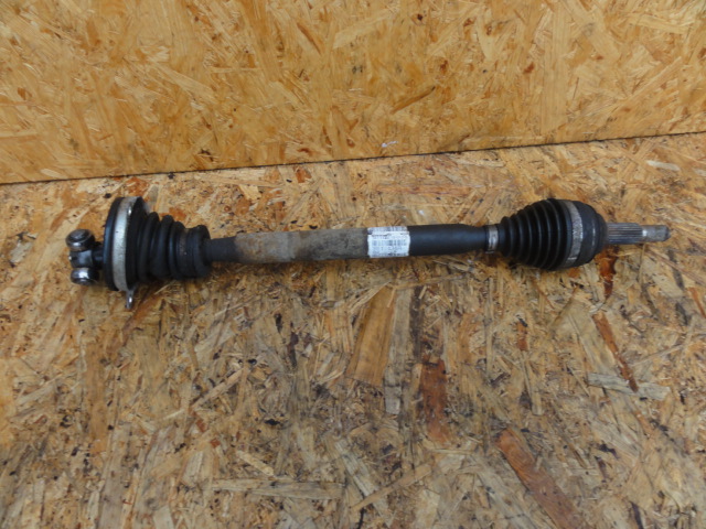 Купити Dacia logan ii 14r 1,2 привідний вал ліва перед 391011434r