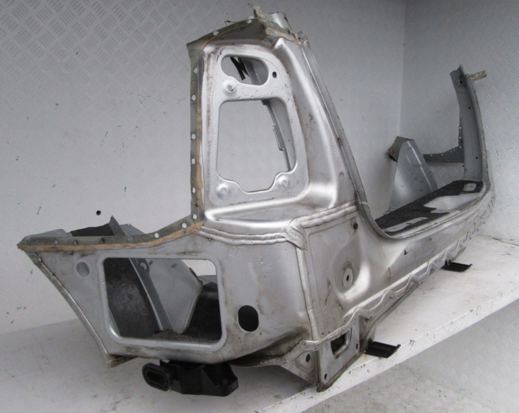 Ремінь задній піддон чверть mercedes ml w164 775 Оригінал