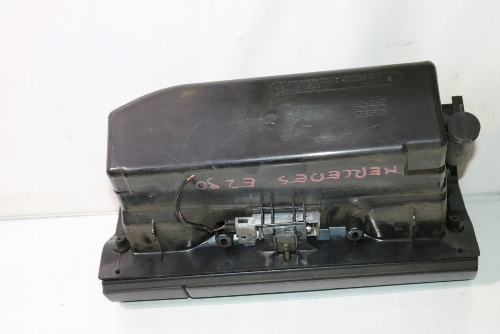 фото №3, Бардачок пассажира mercedes - benz e290 dt