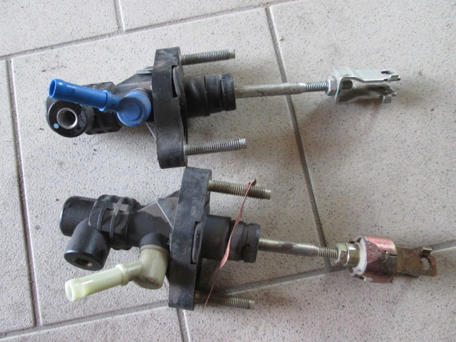 фото №2, Насос помпа зчеплення toyota avensis 2004-2009 rok