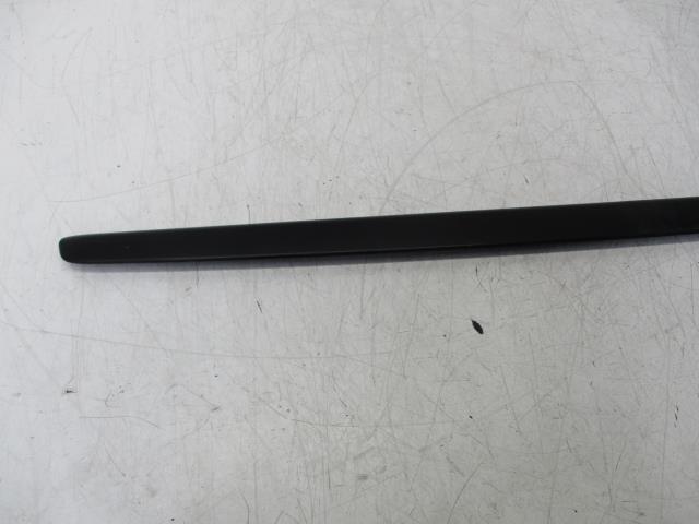 фото №4, Молдинг дверь левый перед renault twingo ii