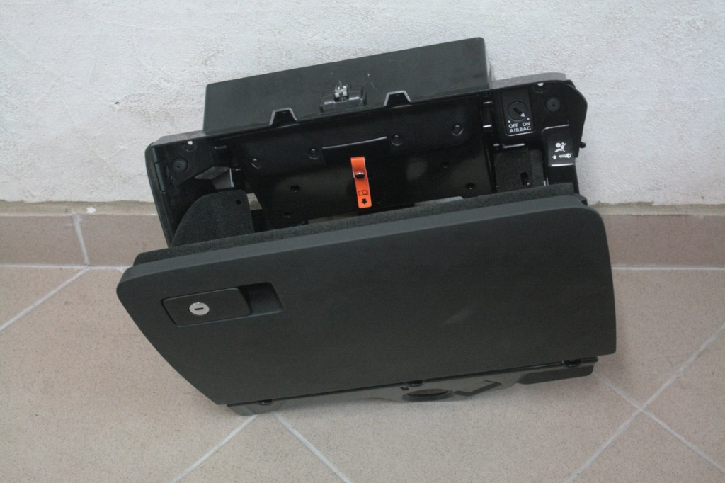 фото №1, Vw passat бардачок пассажира 3ab857097f