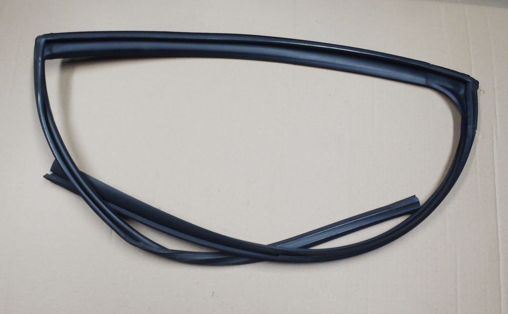 фото №1, Avensis t27 08-18 прокладка рамка скло двері задня