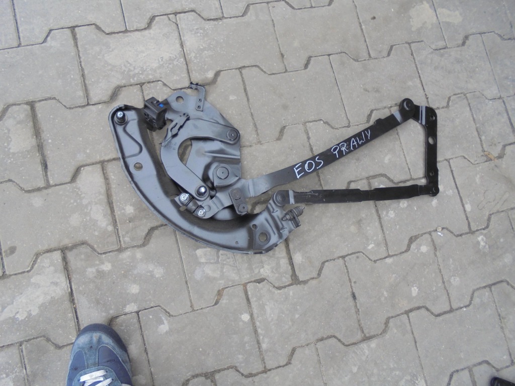 Купити Петля кришки правий vw eos -доставка-