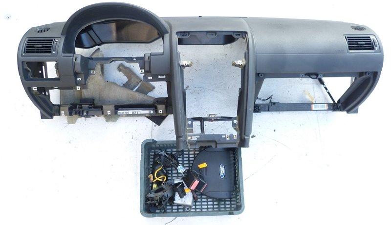 фото №1, Приборная панель приборная панель подушки безопасности ремни комплект mondeo mk3