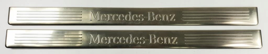 фото №1, Молдинг порог перед w212 a2126860936